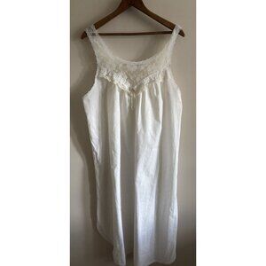 Vintage Babydoll Night Gown Sleeveless Lace Eyelet 1970s USA Long Medium